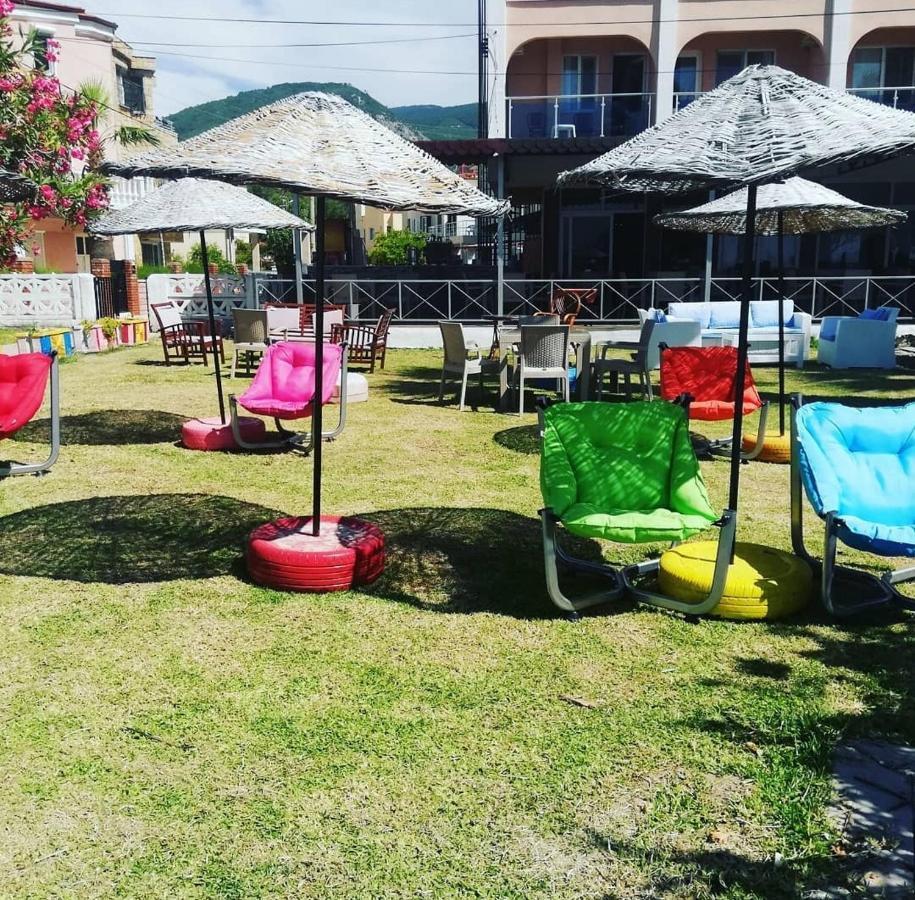 Holiday Hotel Kuşadası Dış mekan fotoğraf