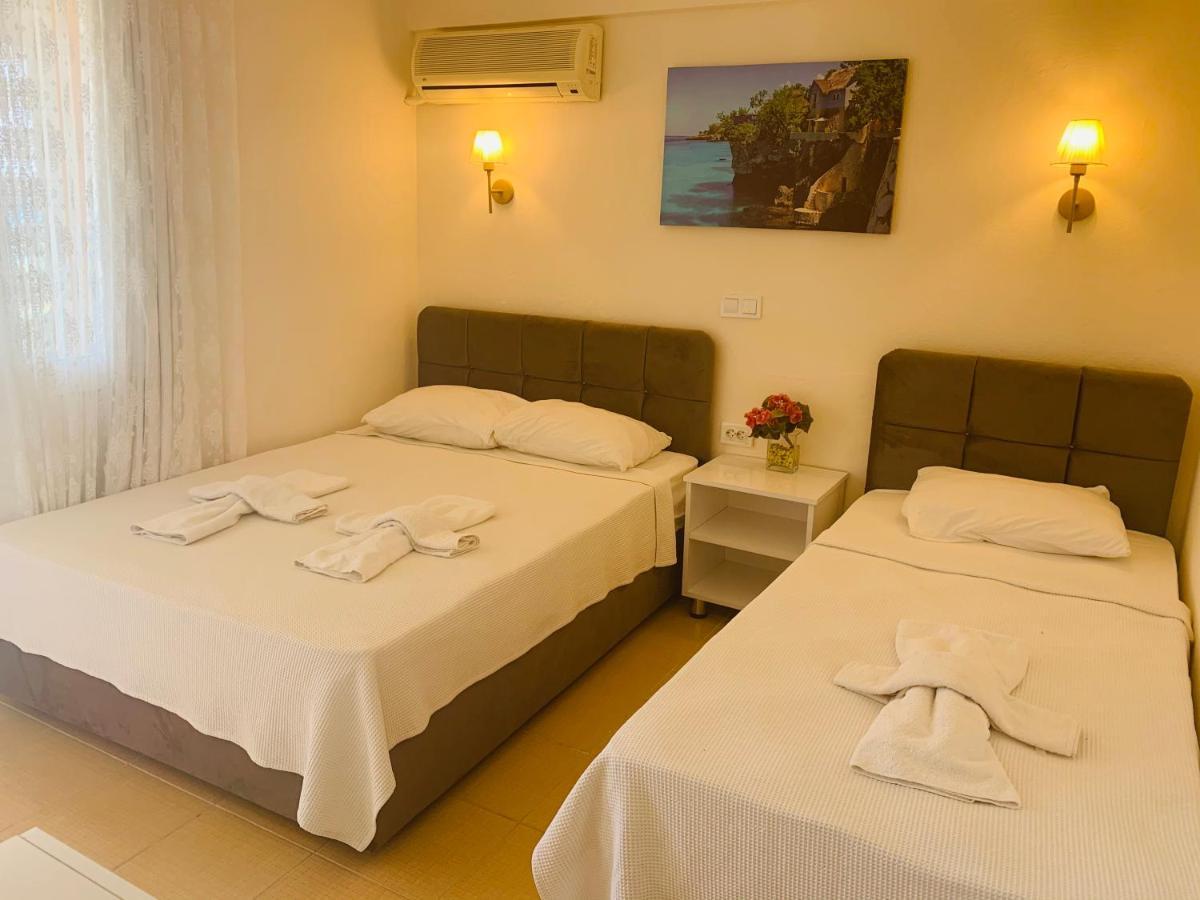 Holiday Hotel Kuşadası Dış mekan fotoğraf
