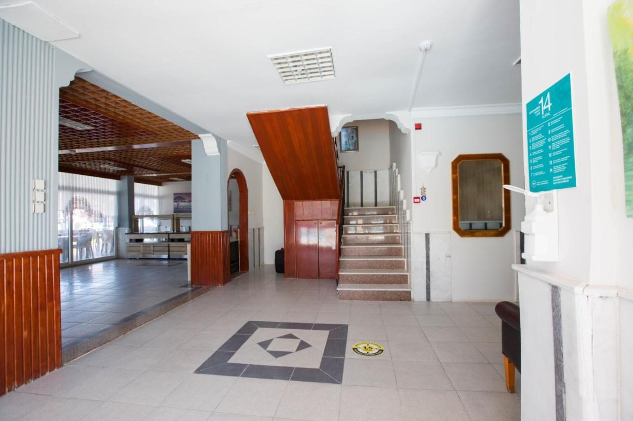 Holiday Hotel Kuşadası Dış mekan fotoğraf