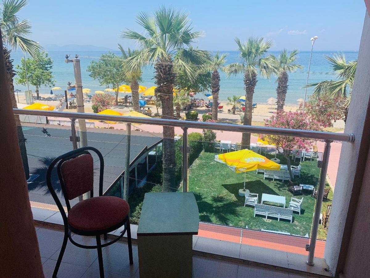 Holiday Hotel Kuşadası Dış mekan fotoğraf